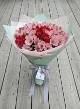 Букет цветов из:  Альстромерии в Гаджиево