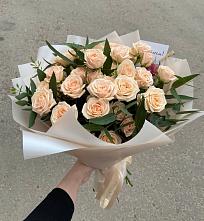 Букет Кремовые розы Латте в Гаджиево