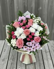 Букет цветов из:  Альстромерии, Гвоздики, Розы и Хризантемы в Гаджиево