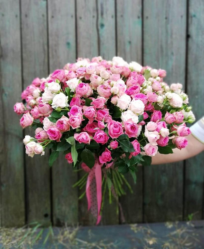 Букет Розовые кустовые розы Натали и Лав Лидия в Гаджиево