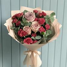 Букет цветов из:  Гвоздики и Розы в Гаджиево